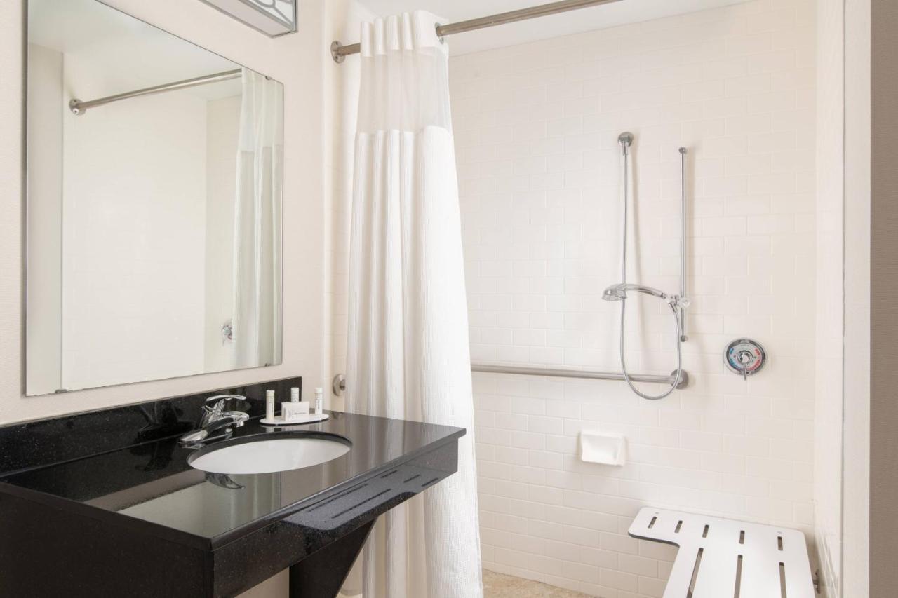 King Room Hearing Accessible