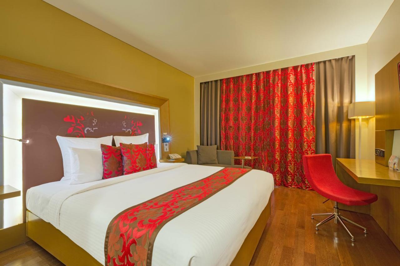 Premier King Room