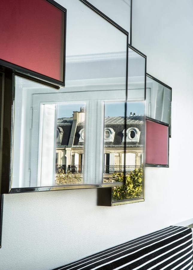 Deluxe Double Room Eiffel Tower view