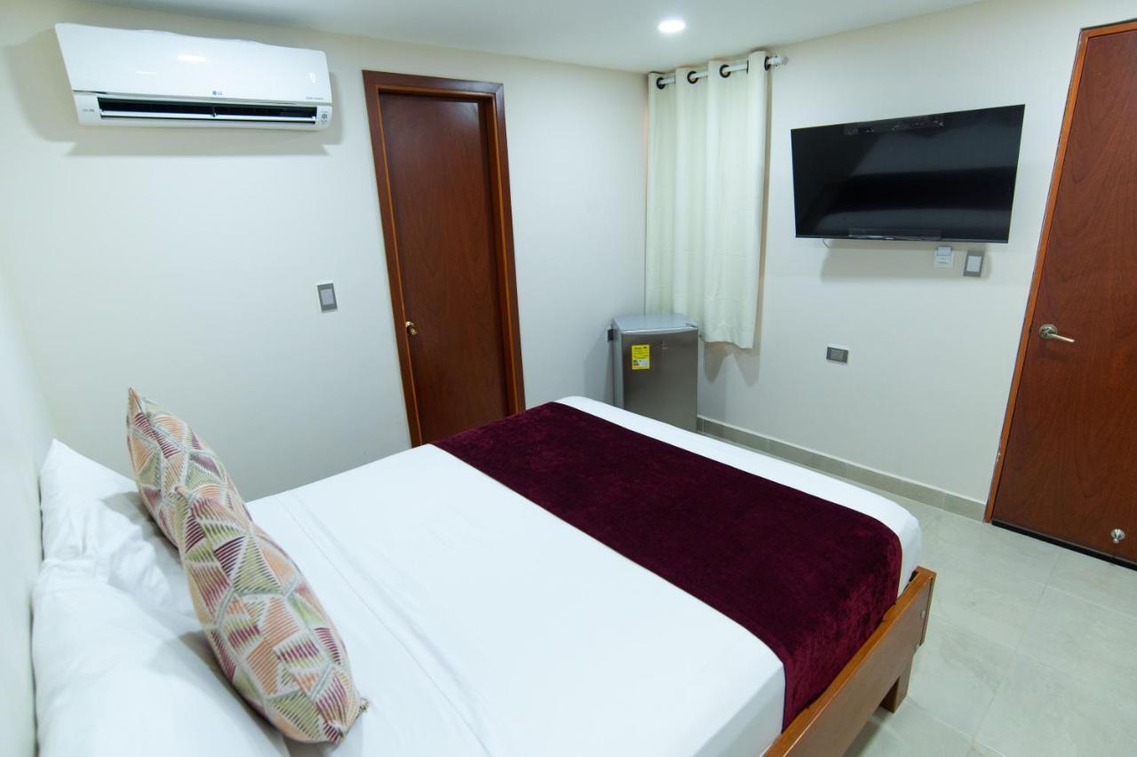 Deluxe Queen Room