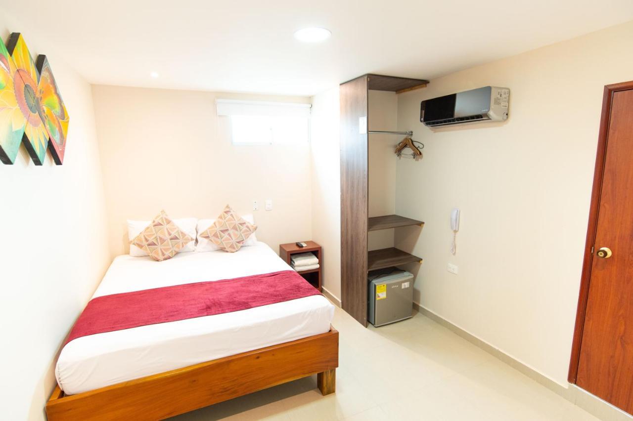 Deluxe Queen Room