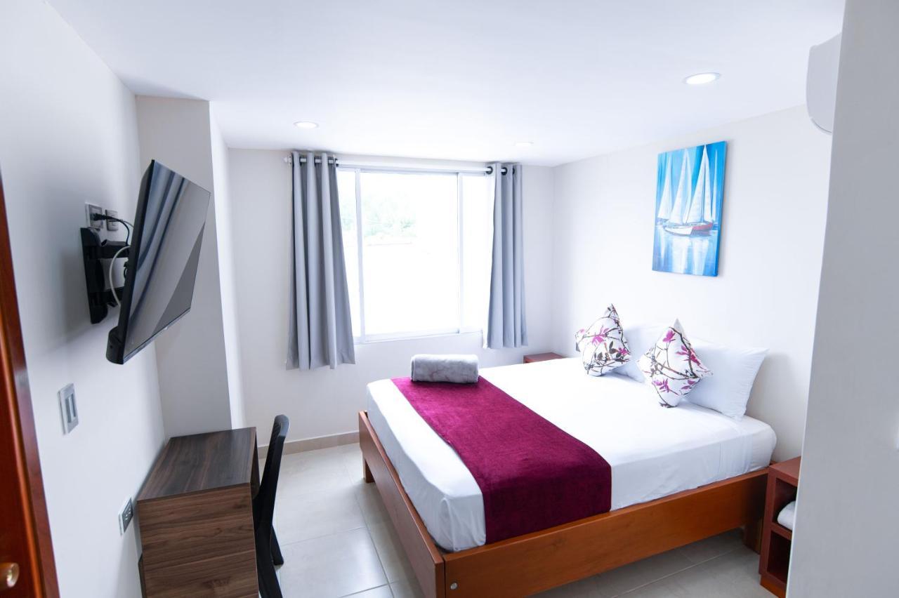 Deluxe Queen Room
