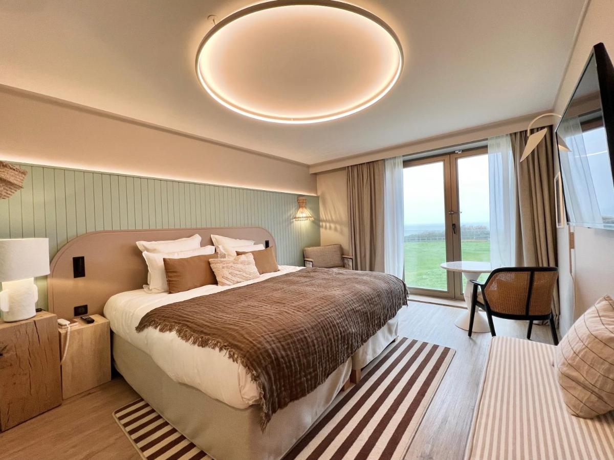 Classic Double Room Side Sea View
