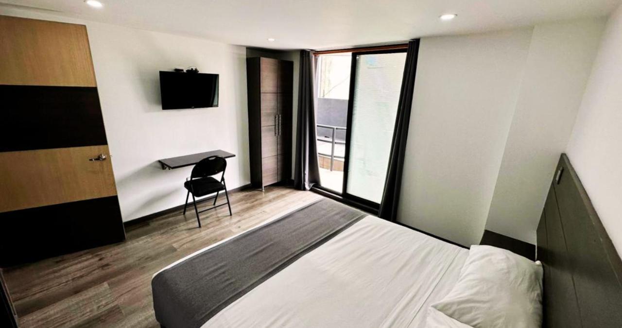 Queen Room with Balcony