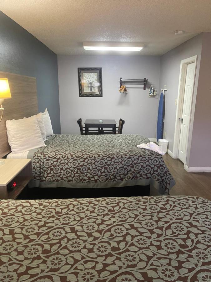 Double Room Two Double Beds Smoking