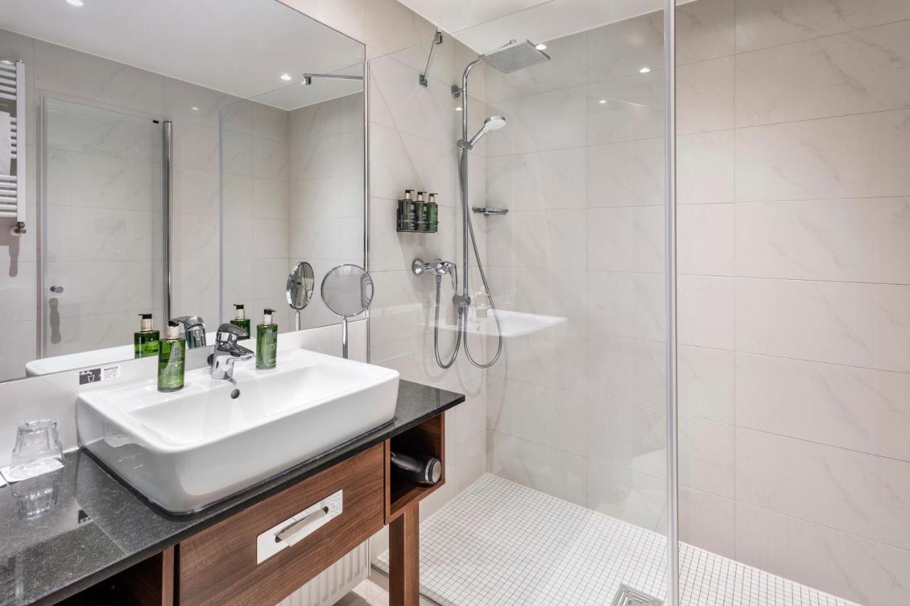 The Level Room with City View and Executive Lounge Access,1387786706:JPEG