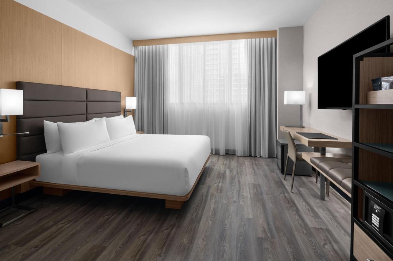 Standard King Room