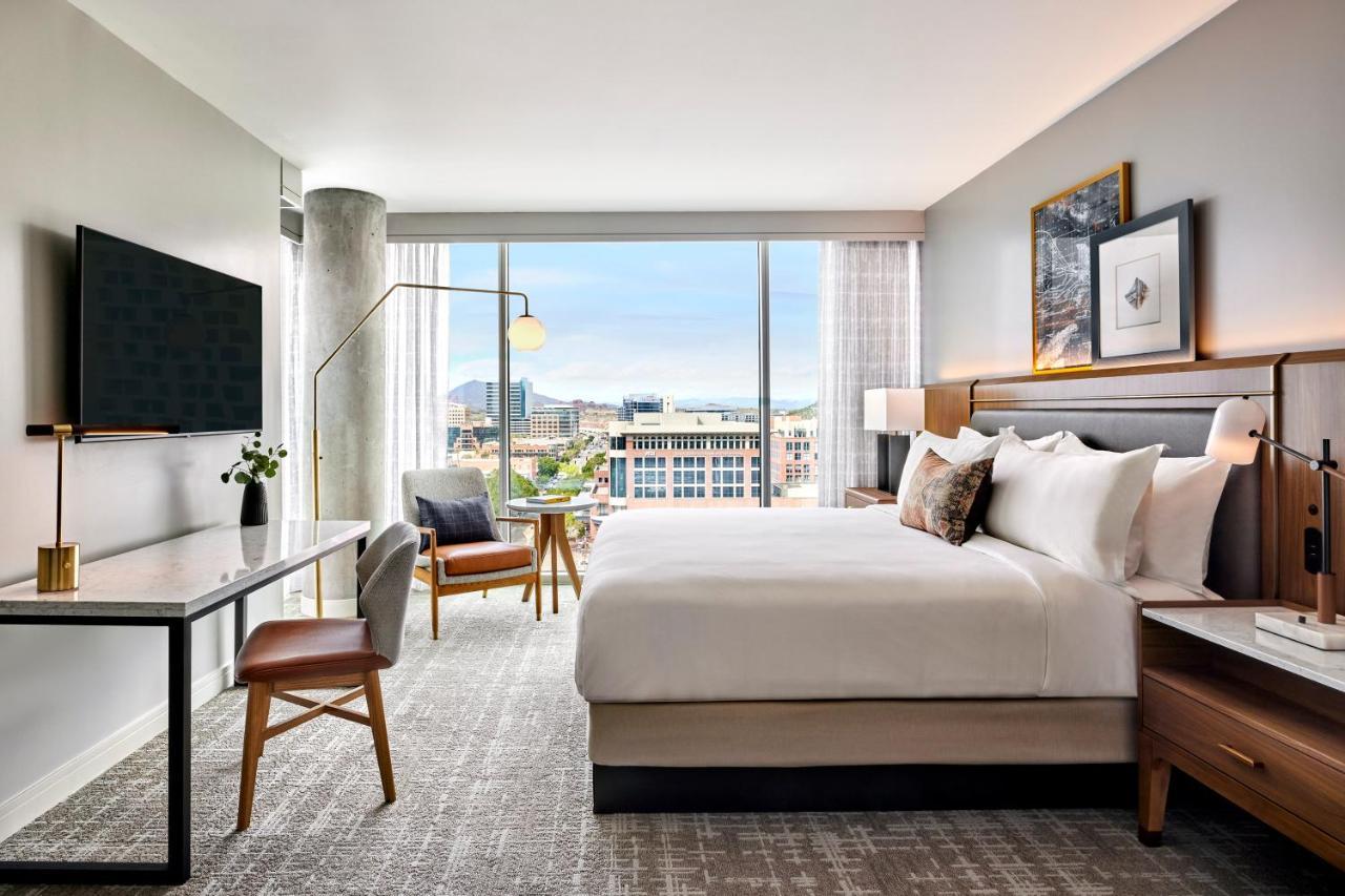 Suite 1 King Bed