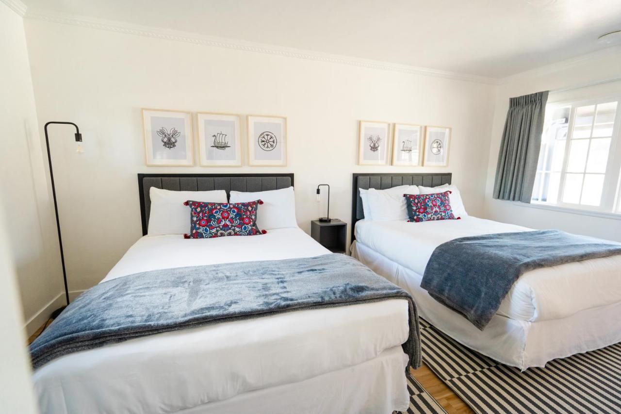 Standard Queen Room Two Queen Beds