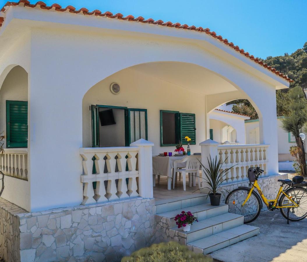 Bungalow con 2 Camere da Letto