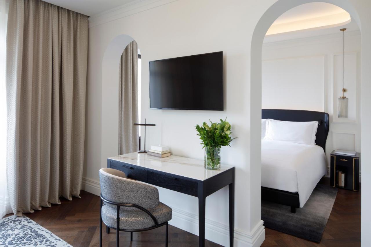 Suite Lit King-Size Junior avec Canapé-Lit et Vue