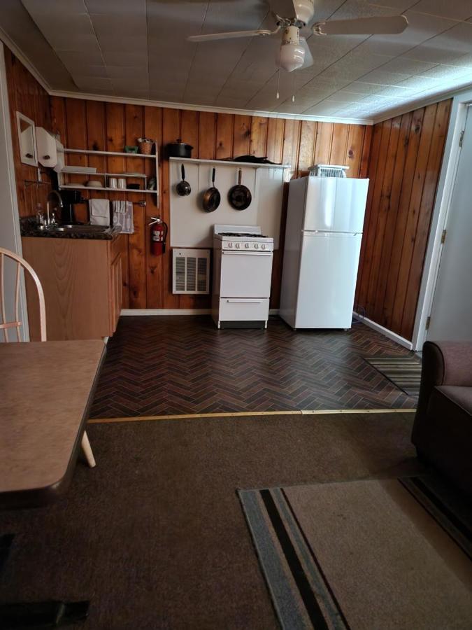 One-Bedroom Bungalow