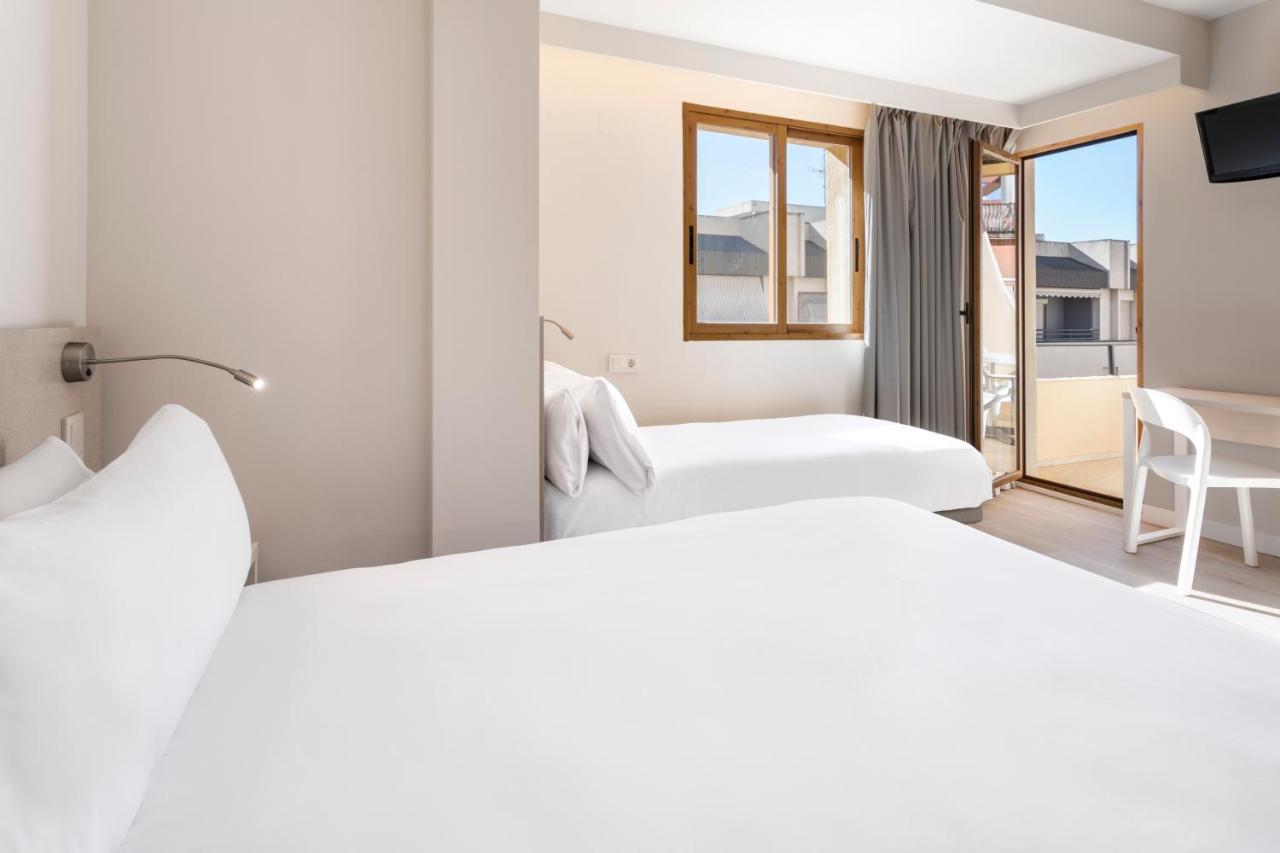 Triple Room Balcony,1398801488:JPEG