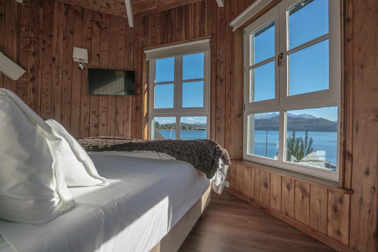Double or Twin Room with Lake View