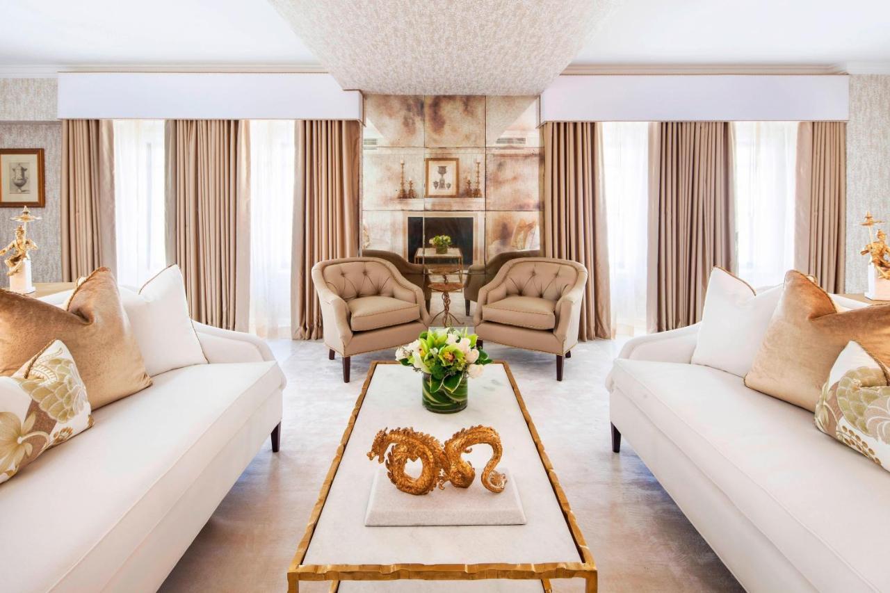 One-Bedroom Presidential King Suite