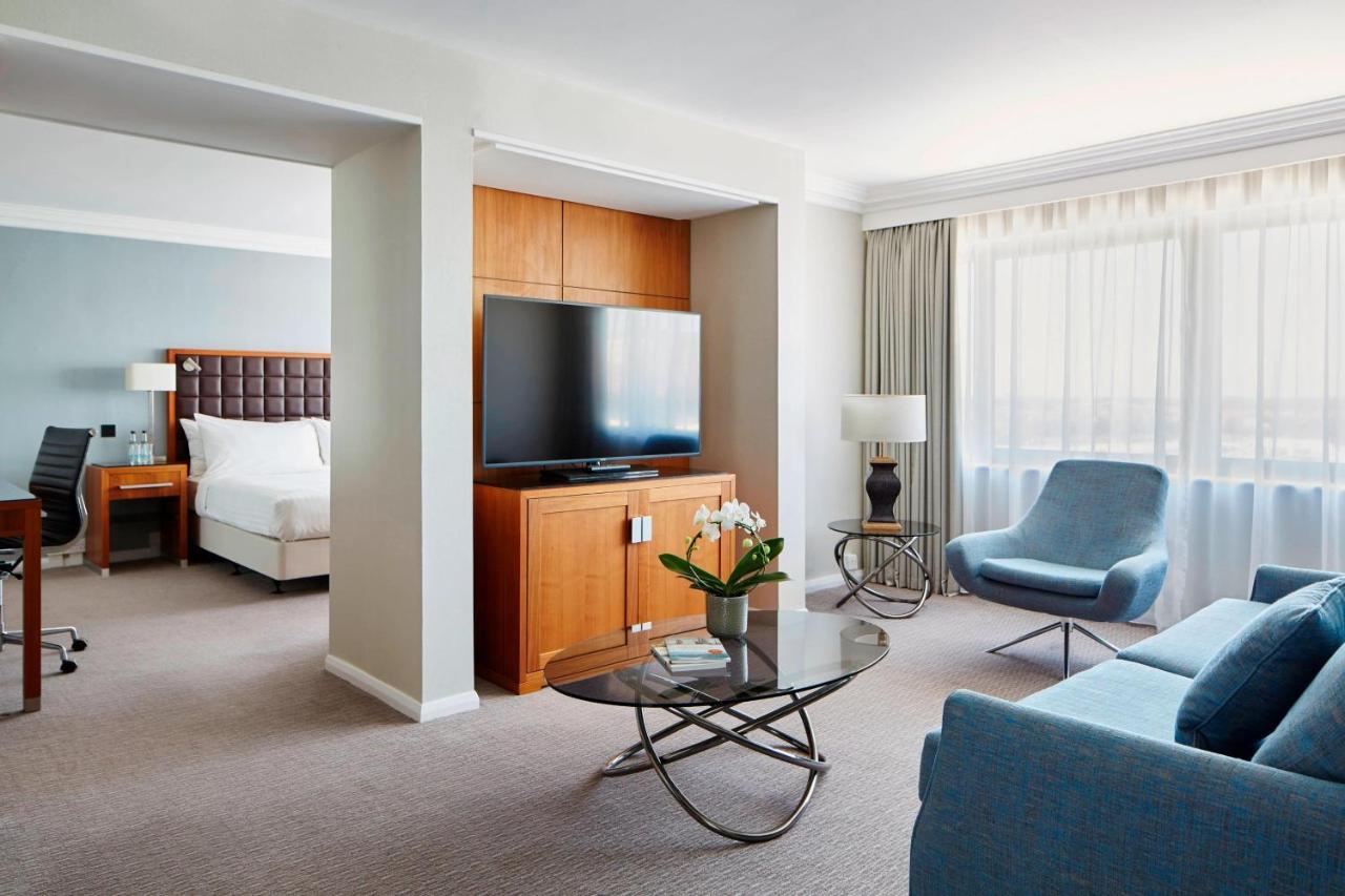 One-Bedroom King Suite Sofa Bed
