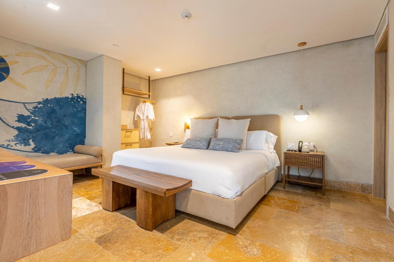 King Room Garden View