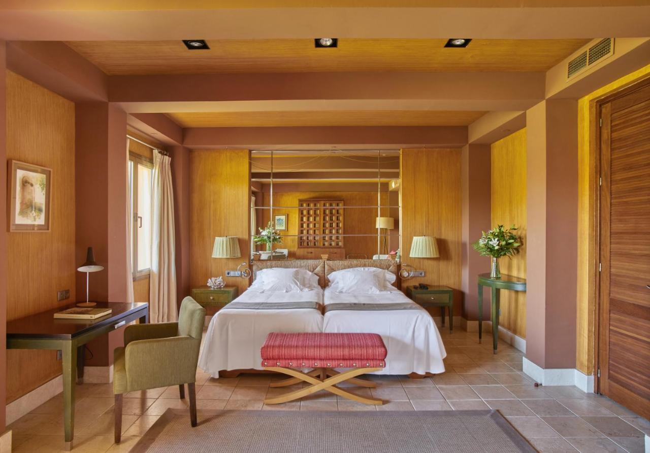 Standard Suite