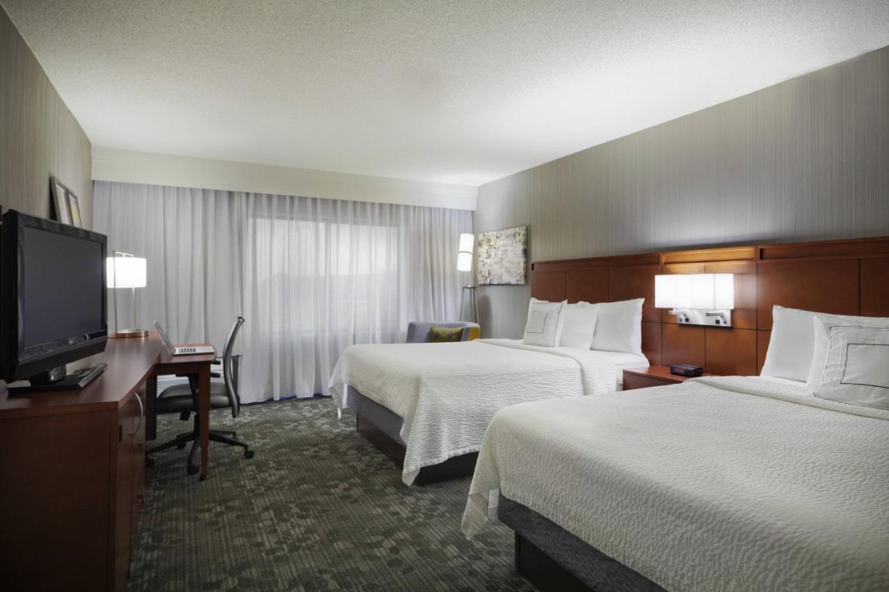 Queen Room with Two Queen Beds