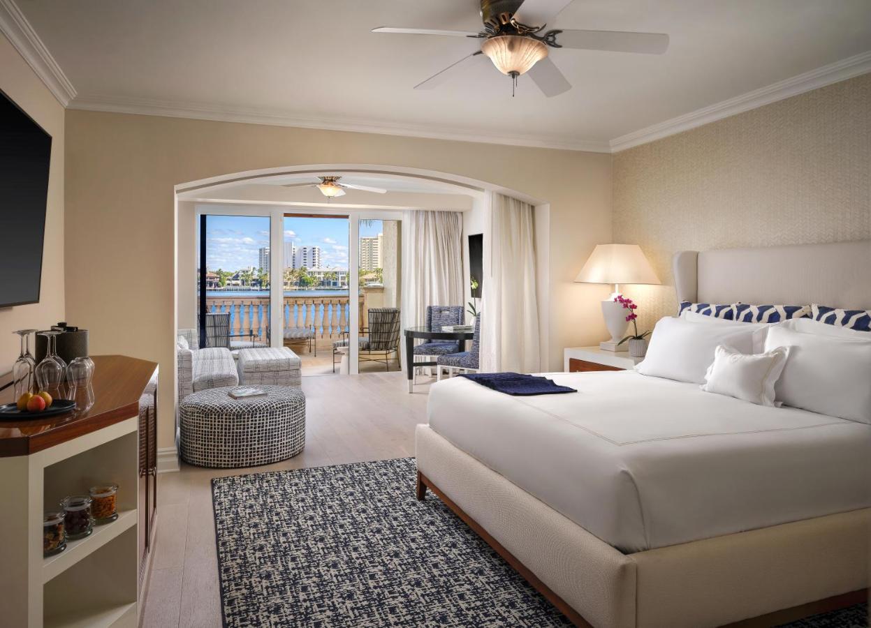 Lake View Junior Suite King Bacony