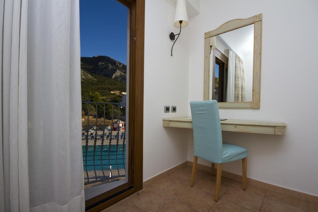 Superior Double Room Pool View