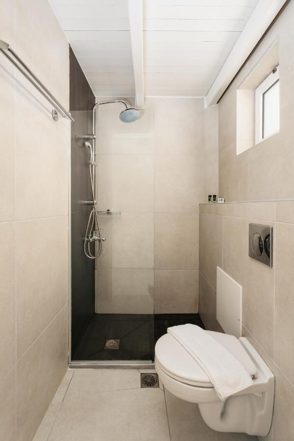 Economy Double or Twin Room