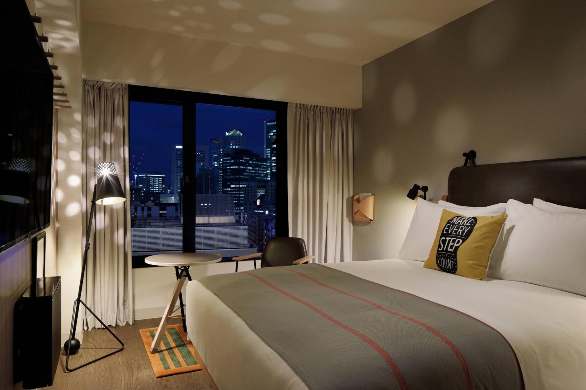 Standard Guest room 1 Queen City view
