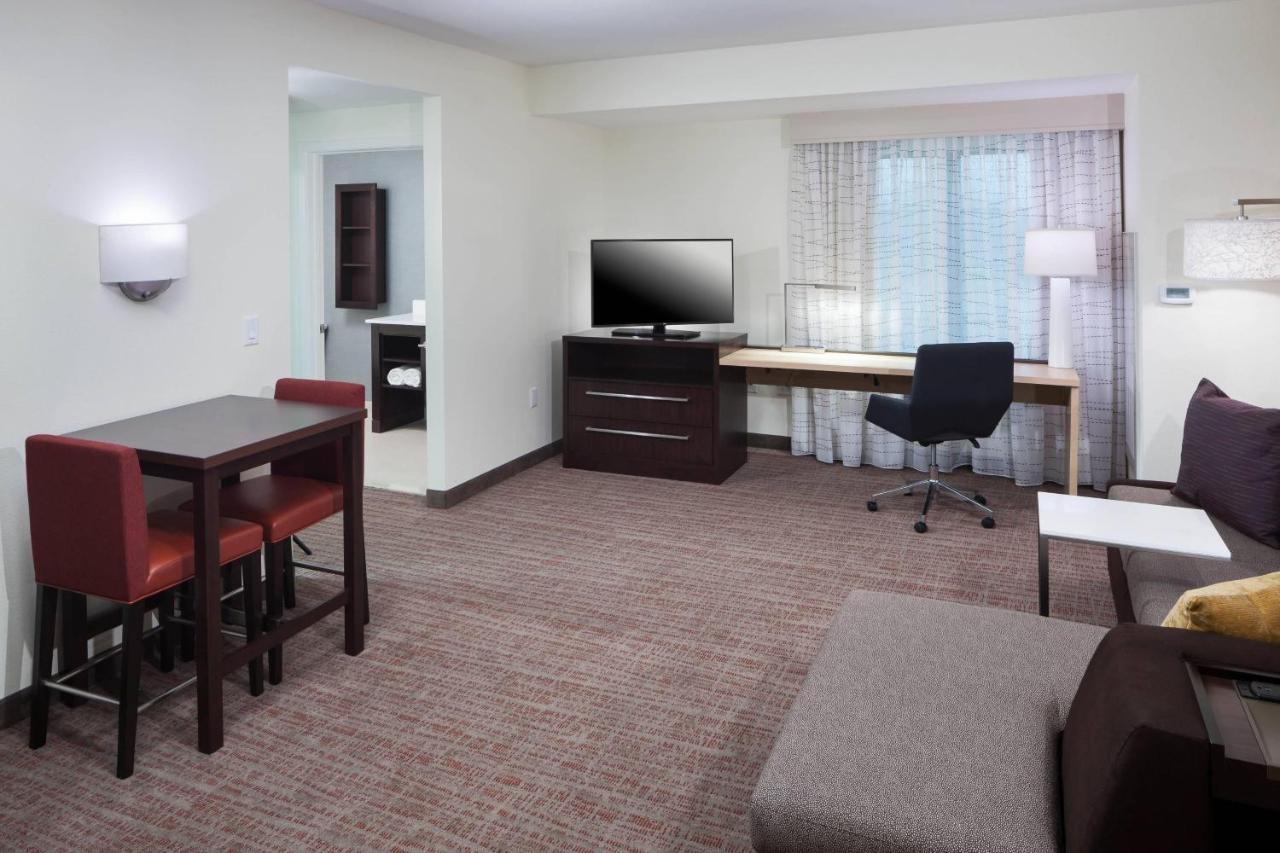Queen Suite