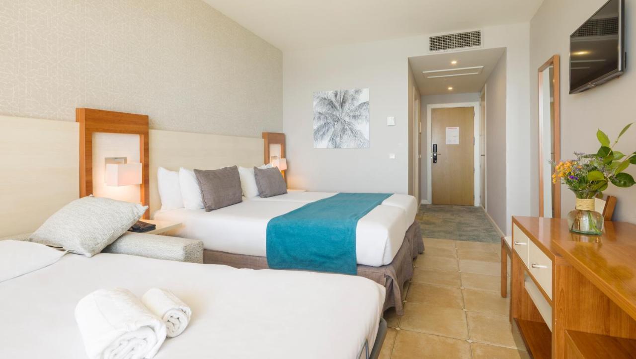 Triple Room Sea View
