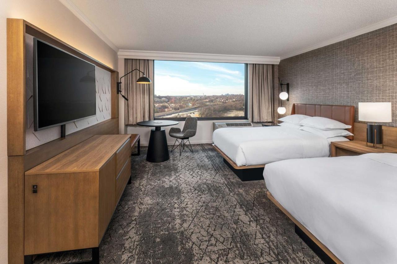Guest room 2 Double Limited view