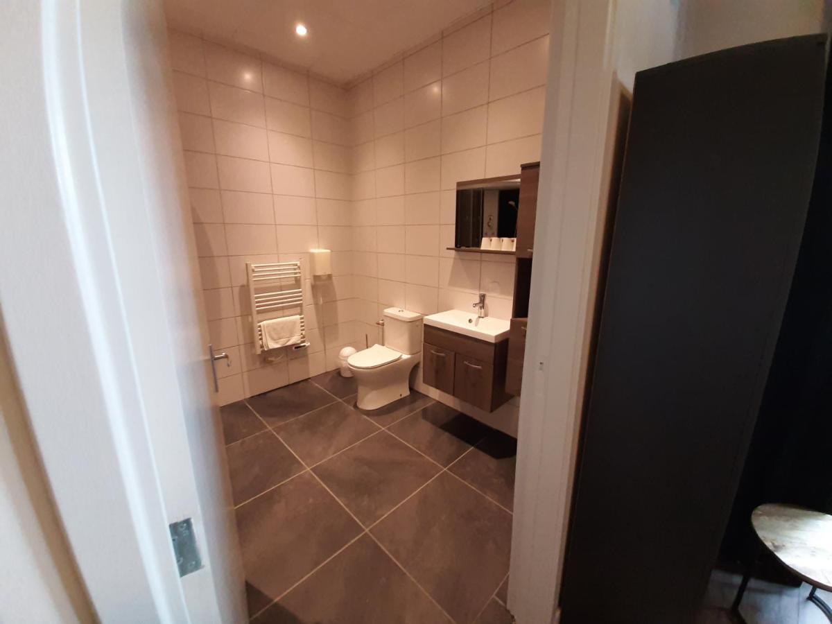 Quadruple Room Private Bathroom