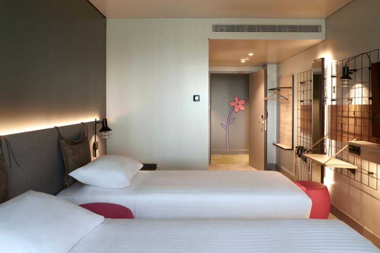 Twin Room with City View
