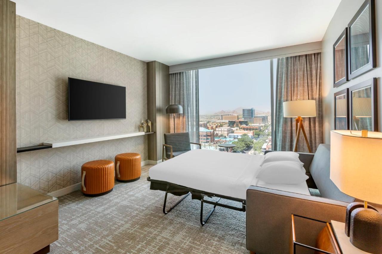 Suite 1 King Bed