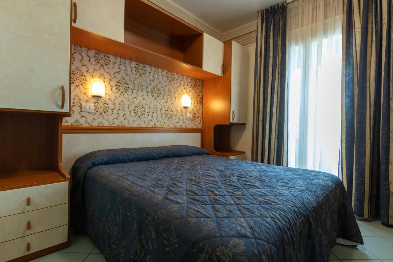 Superior Double or Twin Room Sea View