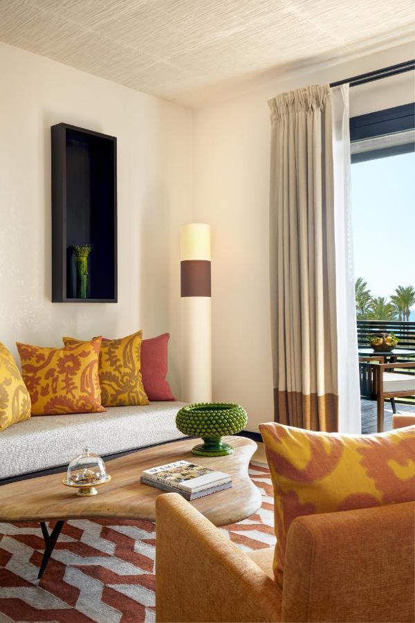 Junior Suite,1415576565:JPEG