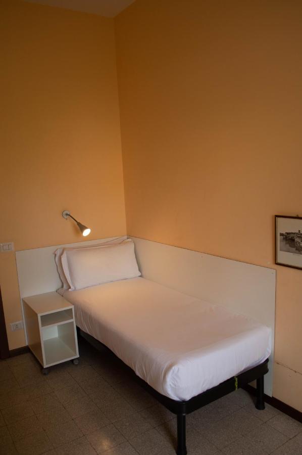 Economy Single Room