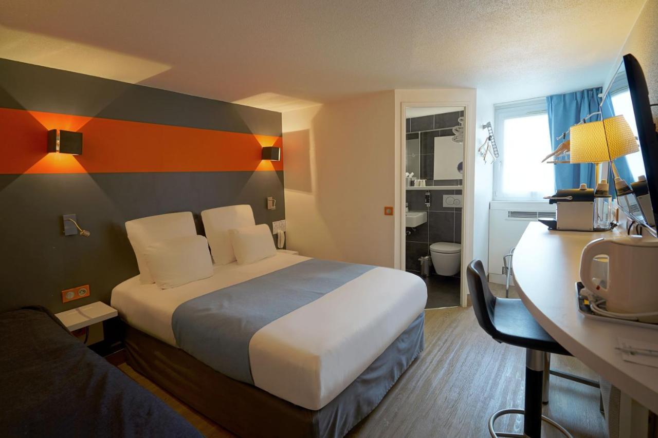 Premium Triple Room