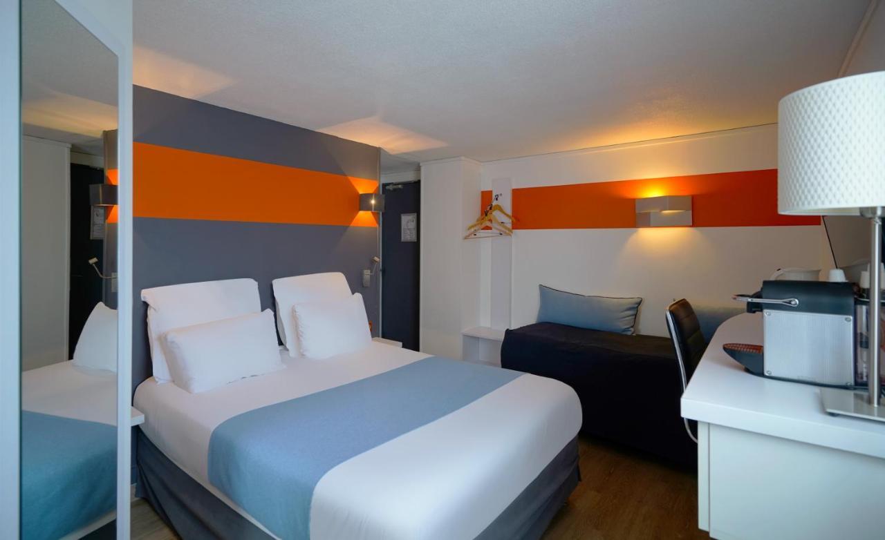 Premium Triple Room