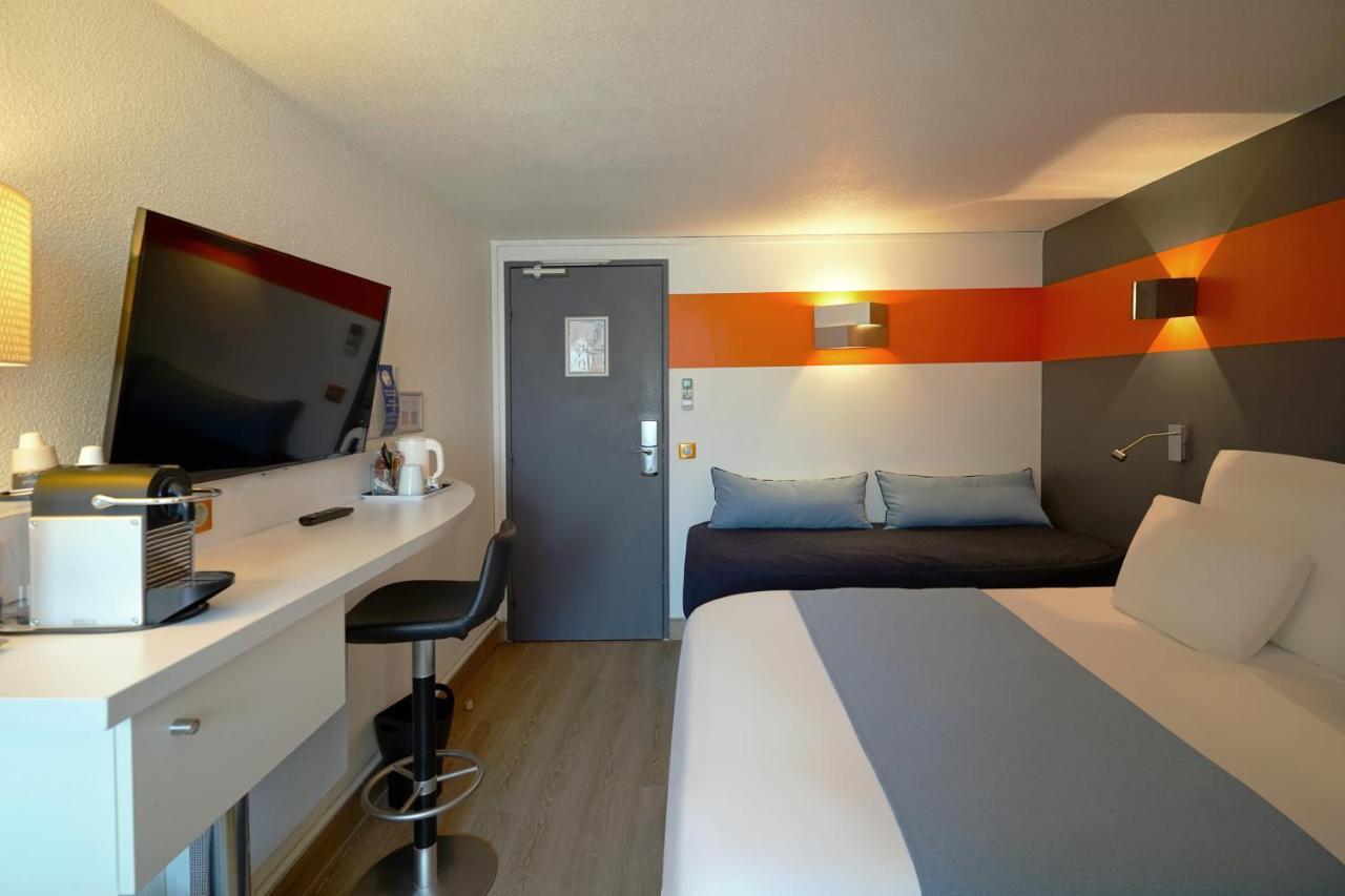 Premium Triple Room