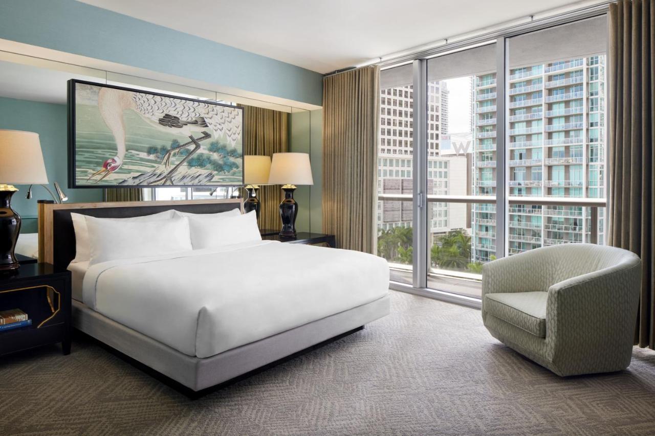 Deluxe King Room Balcony