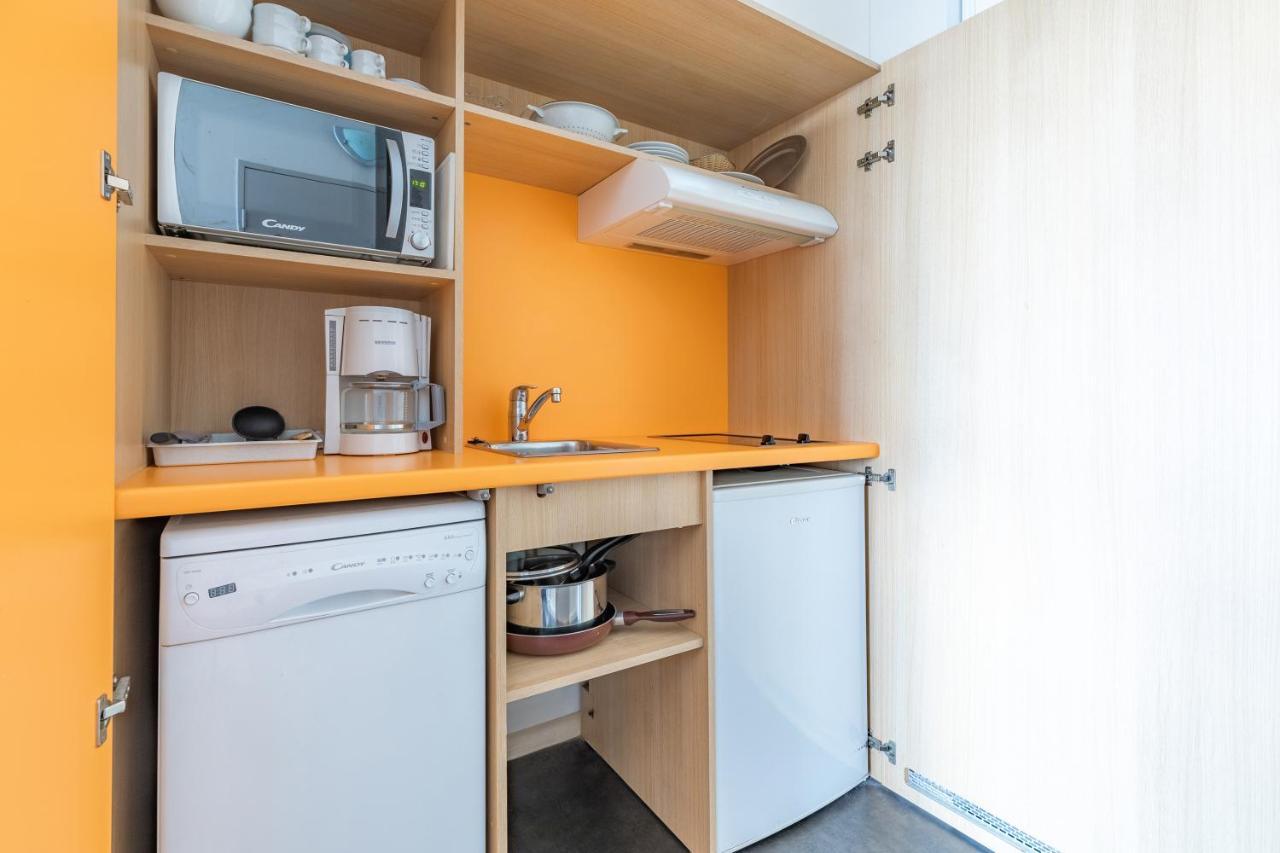 One Bedroom Apartment