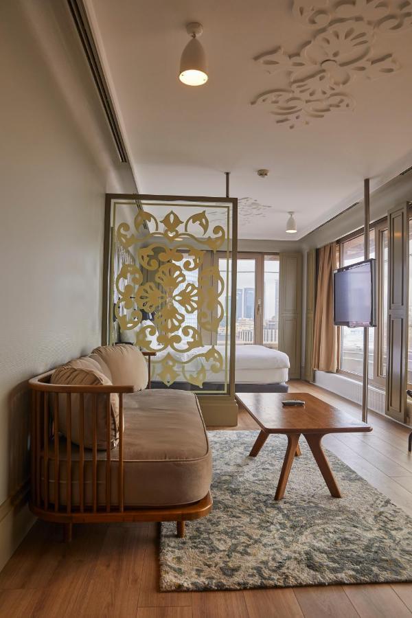 Suite Spa Bath
