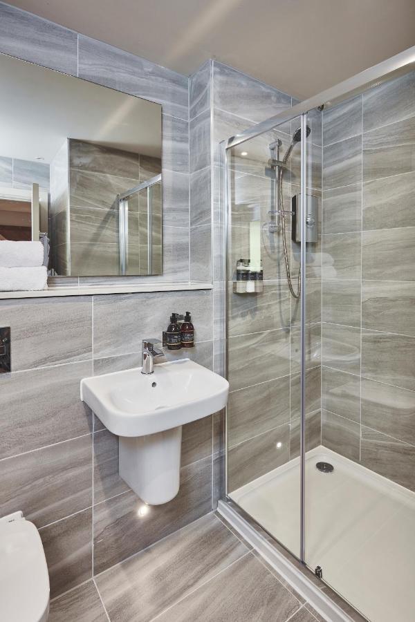 Garrison Suite