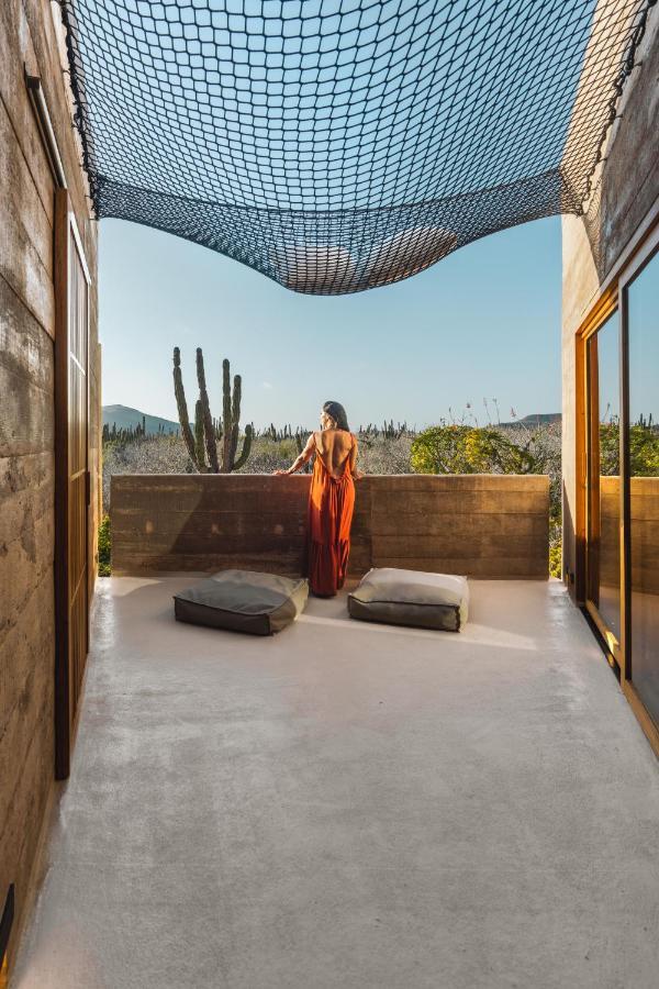 Cacti Sky Suite 1 King Bed