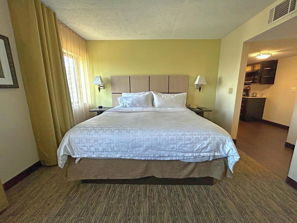 Queen Suite - Disability Access/Non-Smoking