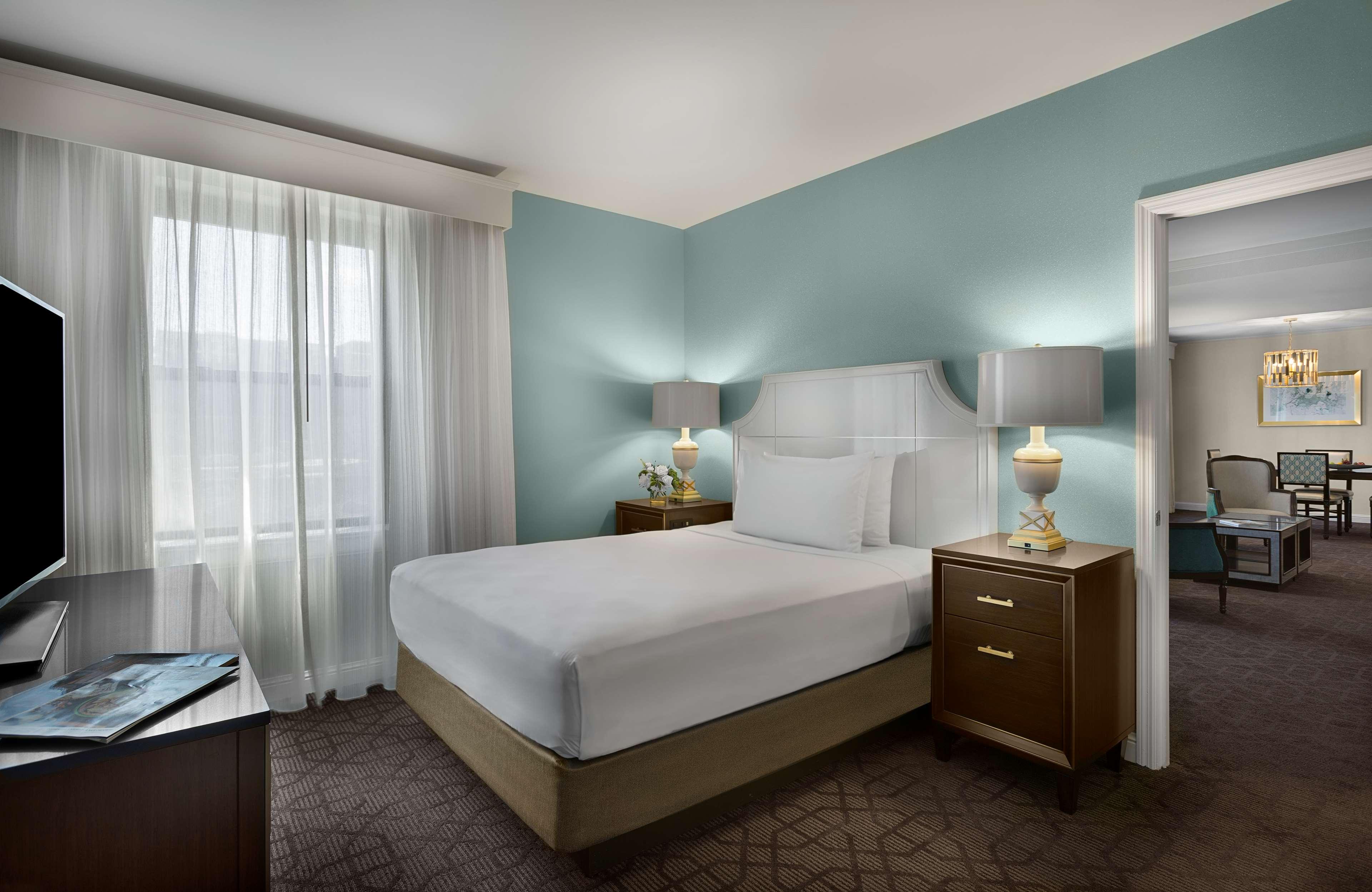 Chase One Bedroom Suite Queen