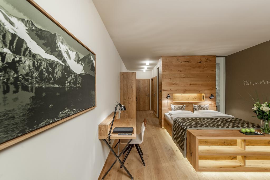 Double Room Access to the Thermal Spa Private Car