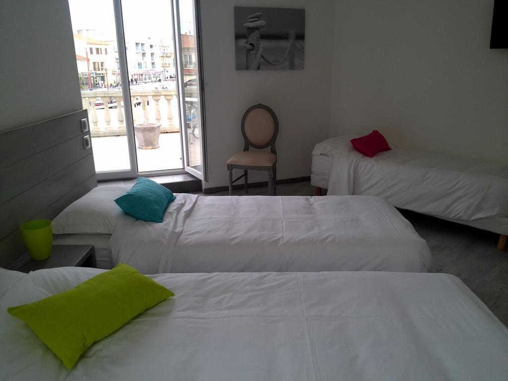 Double or Twin Room with Terrace,353150029:JPEG