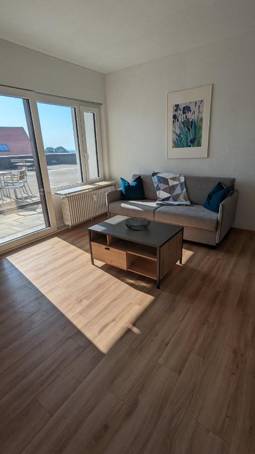 Apartment mit Balkon