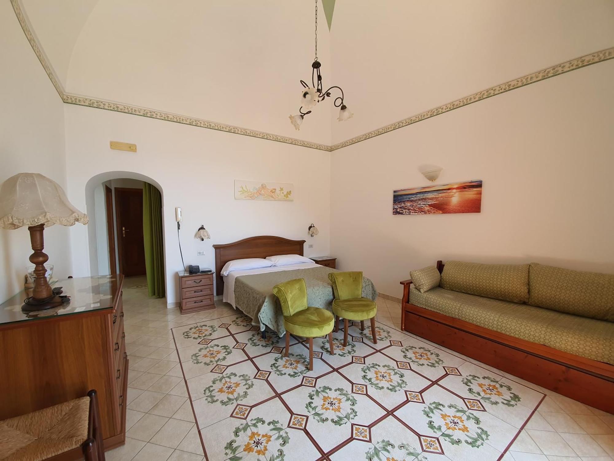 Studio Apartment with Sea View